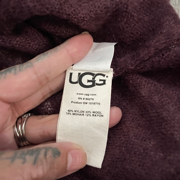 UGG Lightweight Relaxed Pullover Sweater - Picture 7 of 8